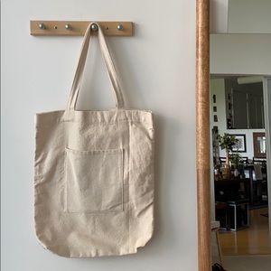 Minimalist canvas tote bag